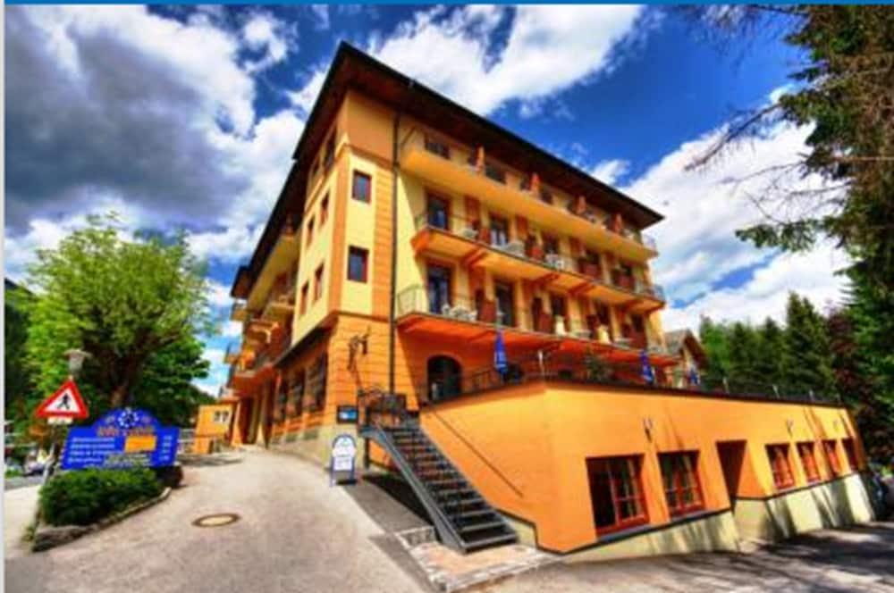 Thermenhotel Krone - billede 1