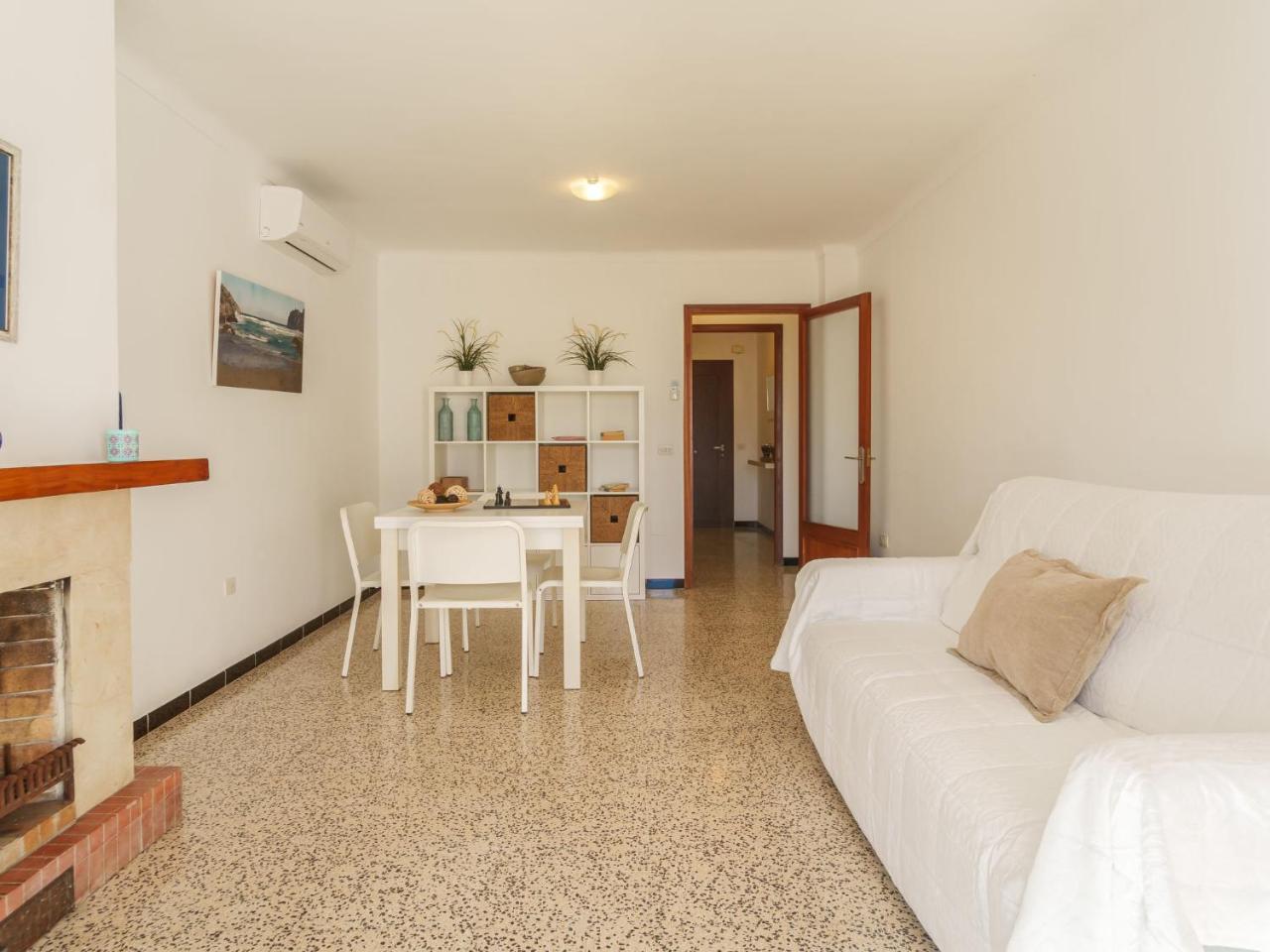Apartment Playa Blanca 100m Sandy Beach by Interhome - billede 4
