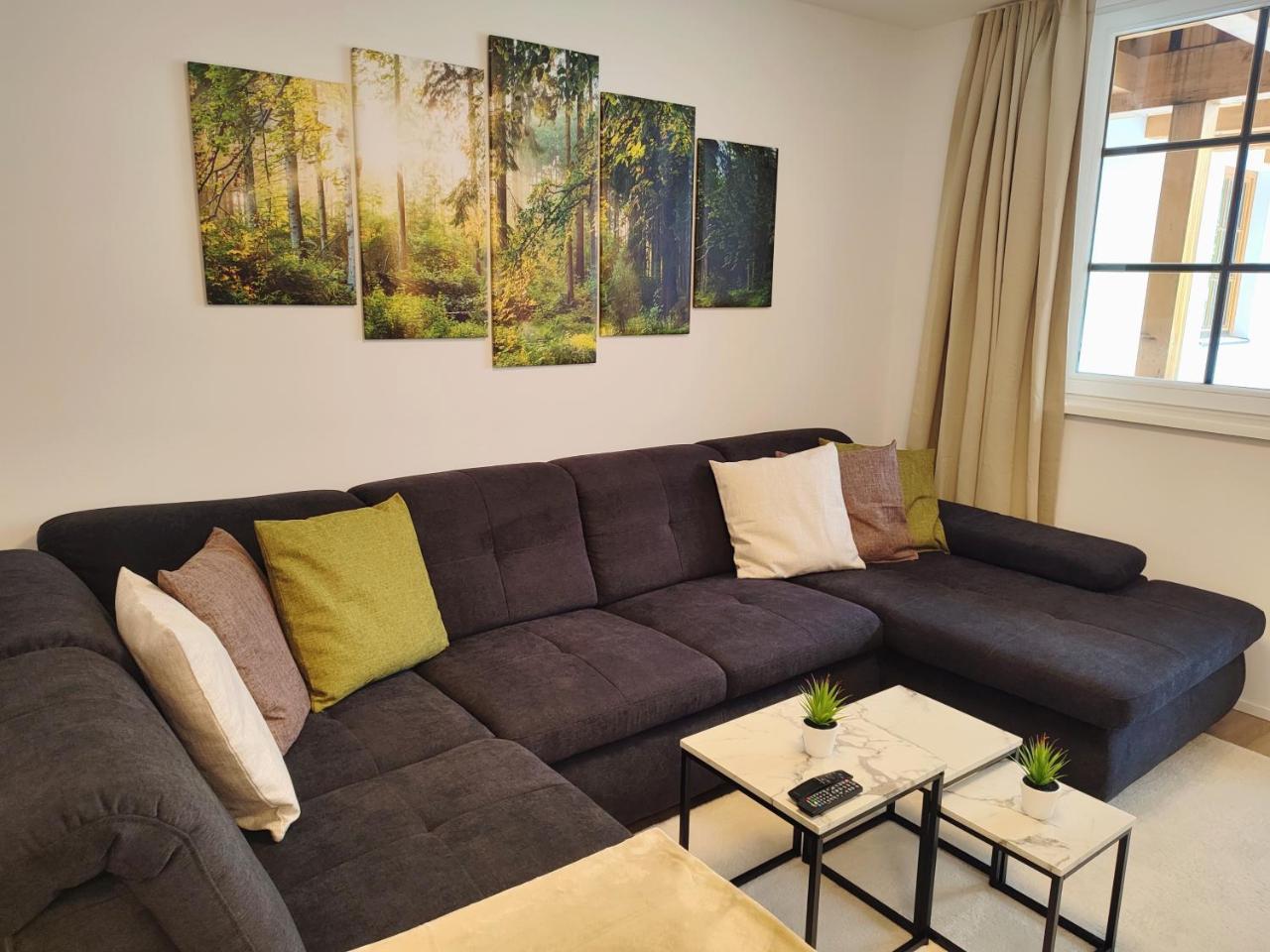 Modern Mountain Apartment - Free Parking & Sauna – billede 5