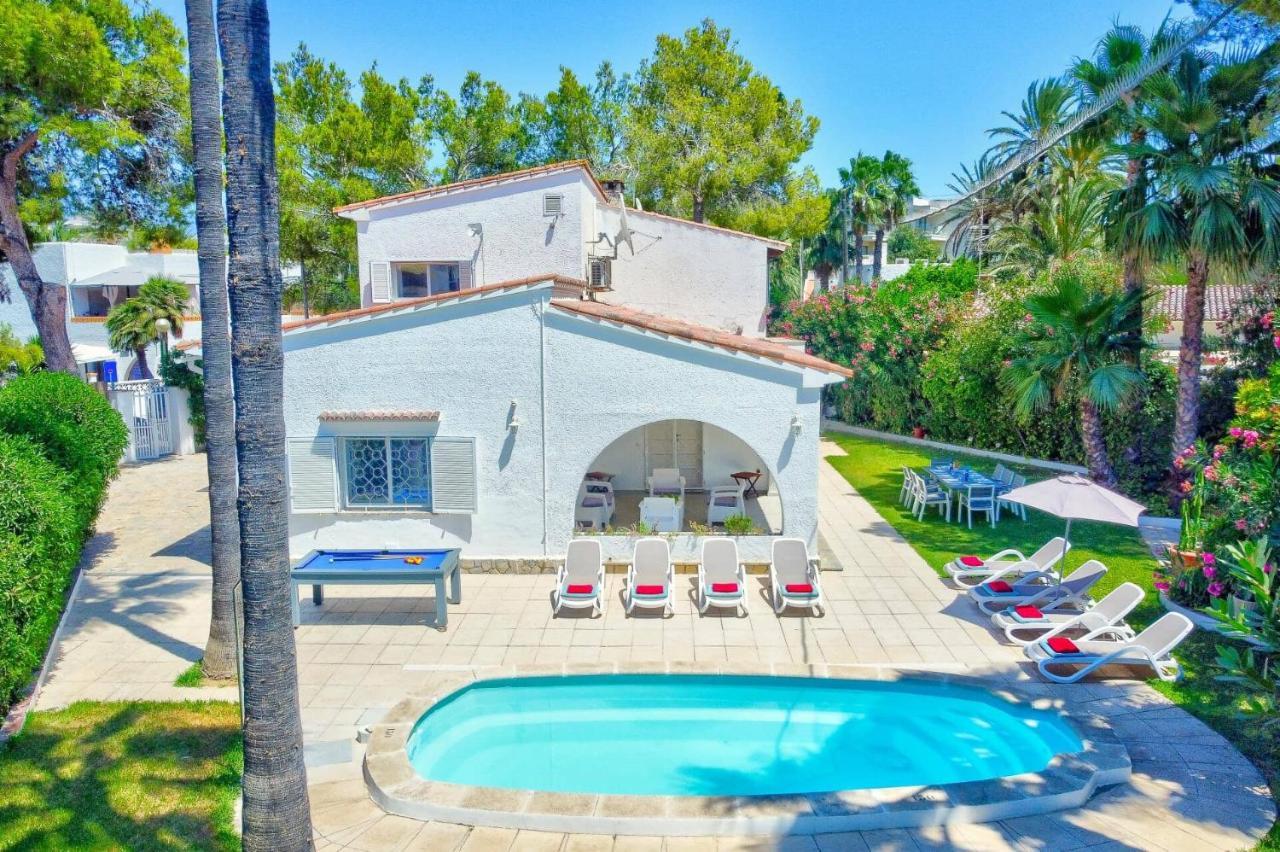 Villa Alcudia Beach by Villa Plus - billede 1
