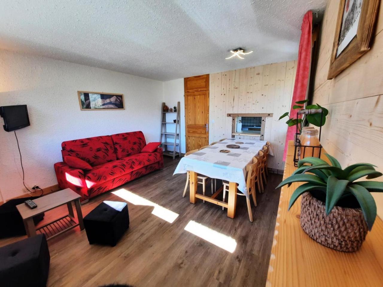 Residence Pelvoux - Appartement Pour 8 Au Coeur Des Menuires Et Ski Aux Pieds Mae-4394