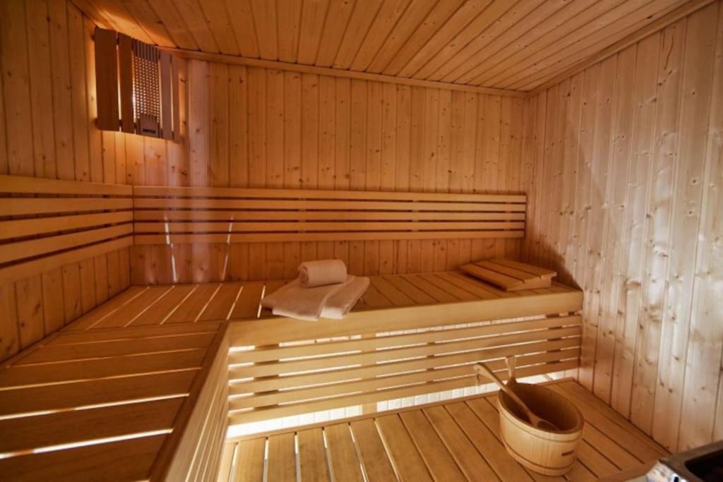 Appartement 8 Personnes Dans Chalet Prive, Piscine, Ski in - billede 2