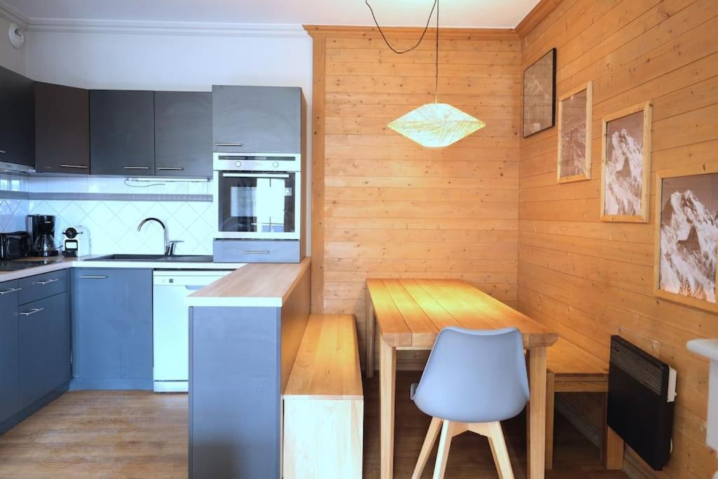 Appartement 8 Personnes Dans Chalet Prive, Piscine, Ski in - billede 3