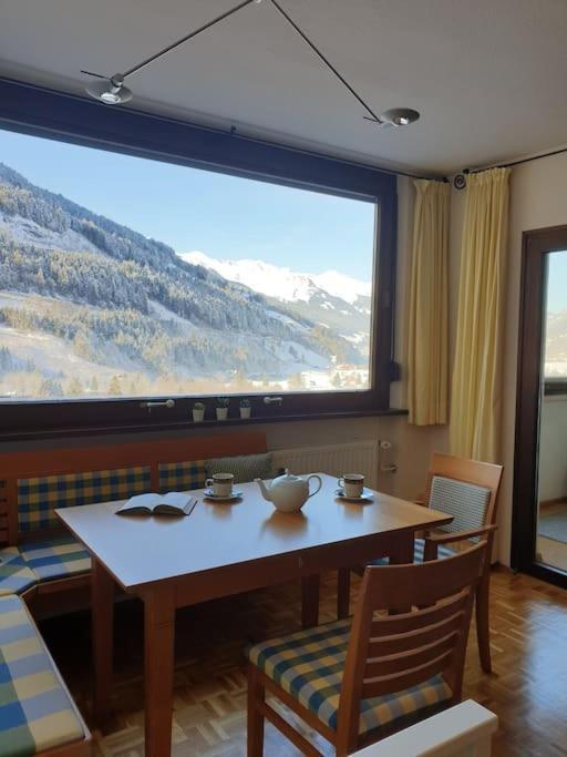 Cozy Apartment W a View & Own Garden - billede 2