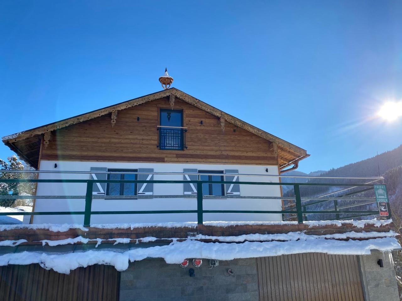 Alm Seasons Premium Chalet & Studios – billede 5