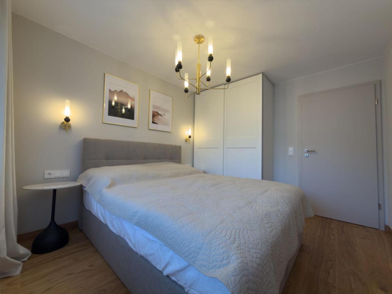 Modern Apartment with Alpine Charm in Bad Gastein - billede 1
