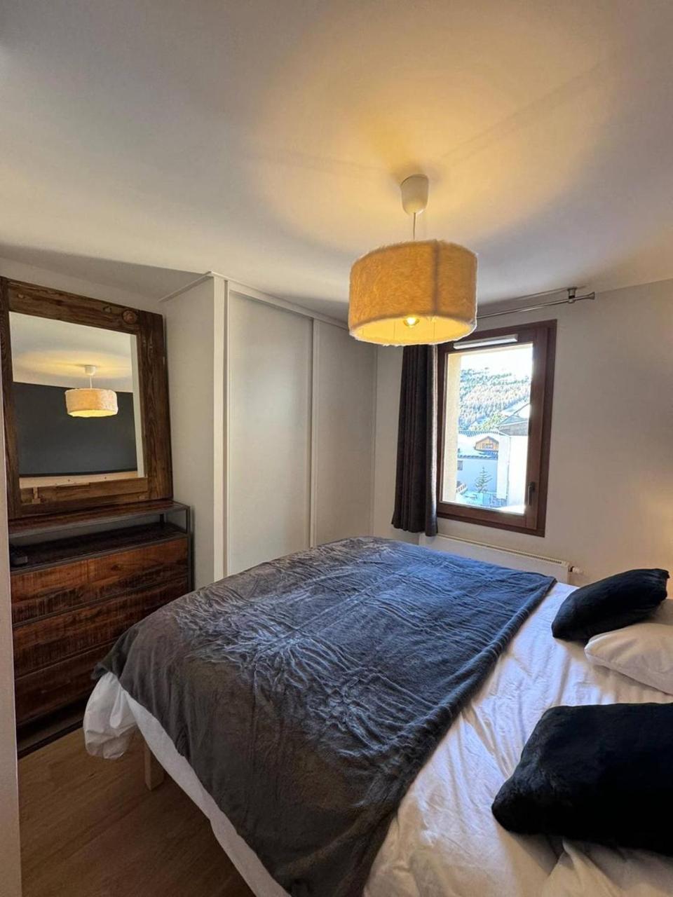 Alpe D'huez Houses - Chez Cathy - Fermes de L'alpe - Fabuleux 2 Chambres Neuf Pour 6 Personnes – billede 5