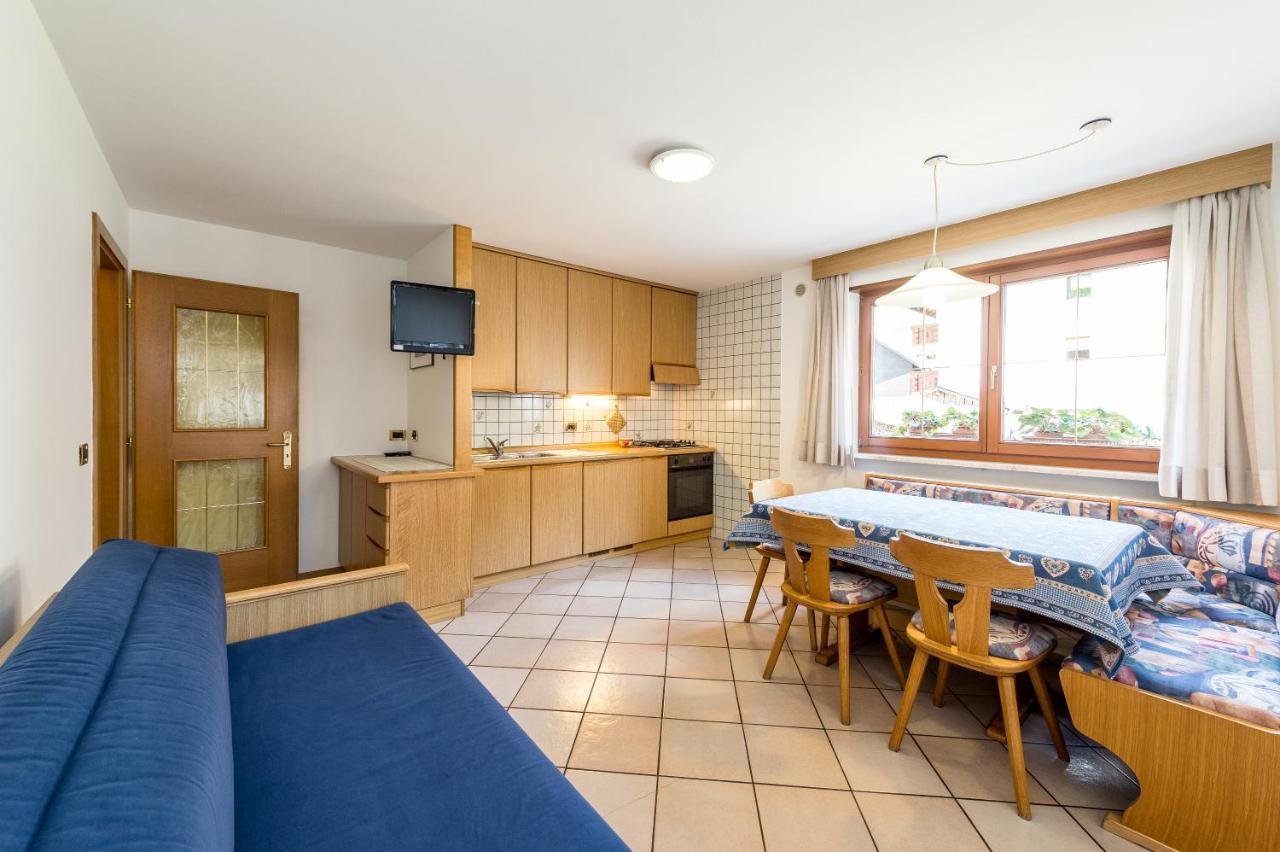 Apartaments Cesa Crepa Neigra-Fam. Planchensteiner - billede 3