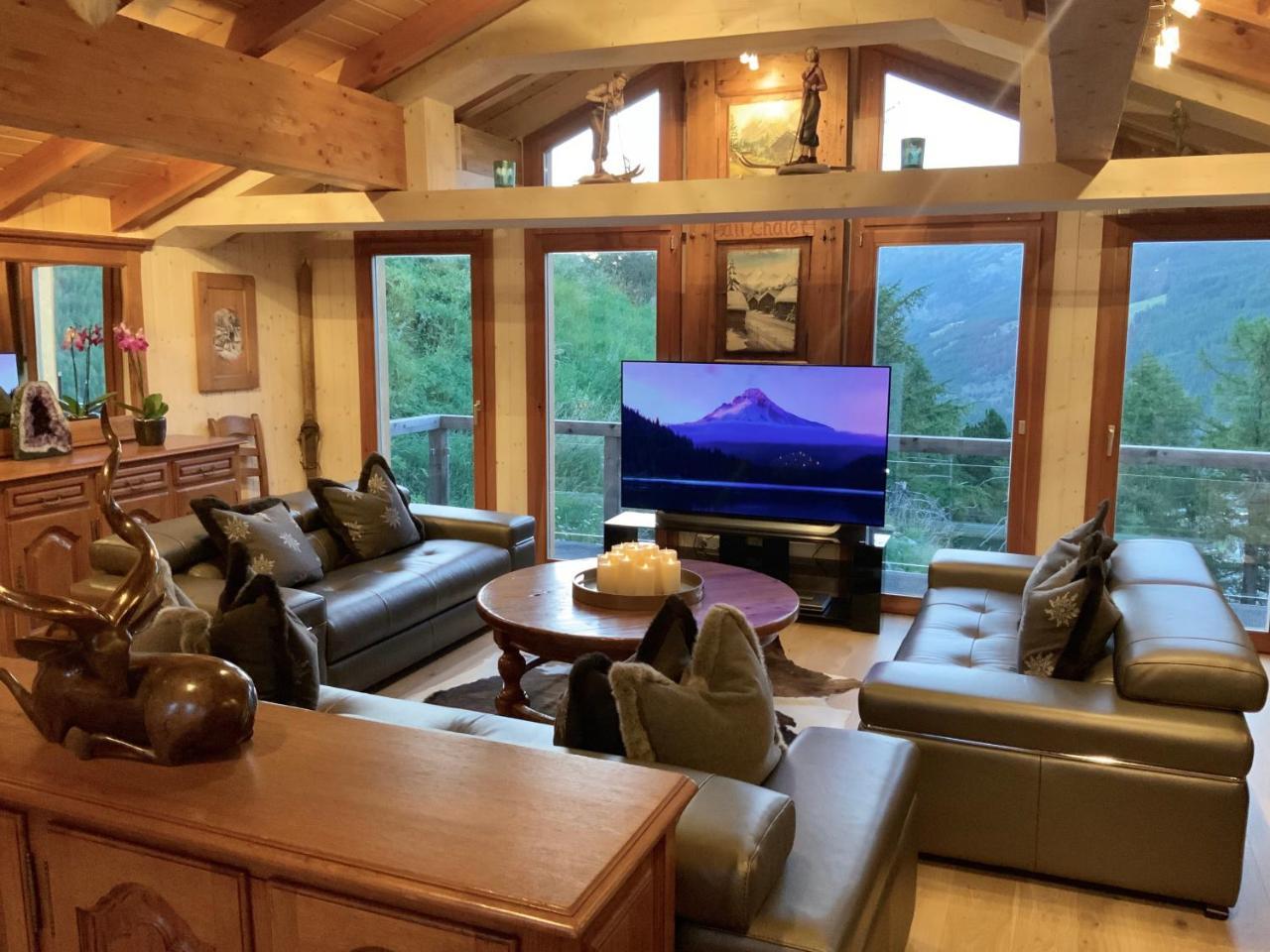 Stirling Luxury Chalet & SPA – billede 5