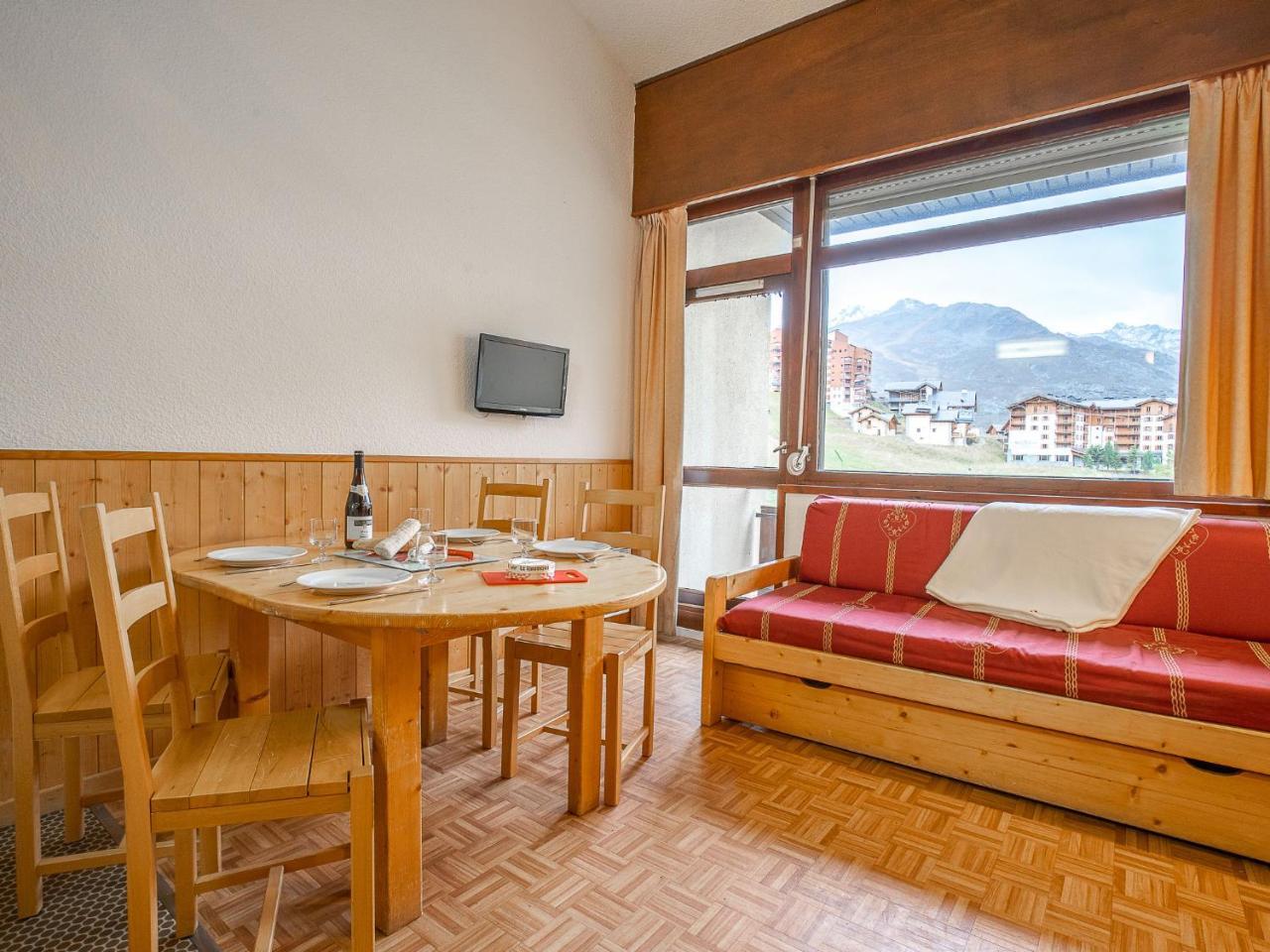 Apartment Asters 1203 Batiment B4 by Interhome
