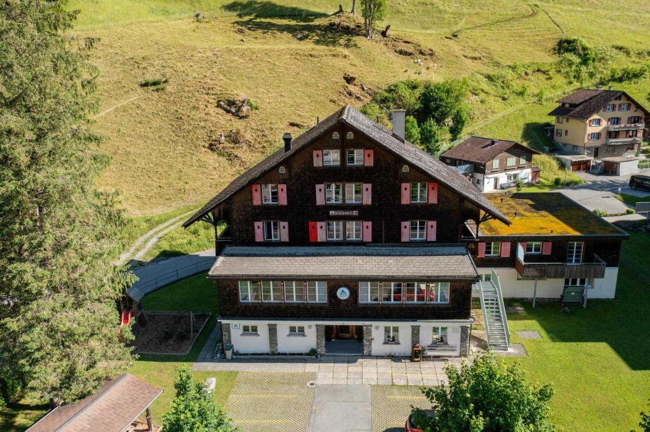 Jugendherberge Engelberg – bild 1