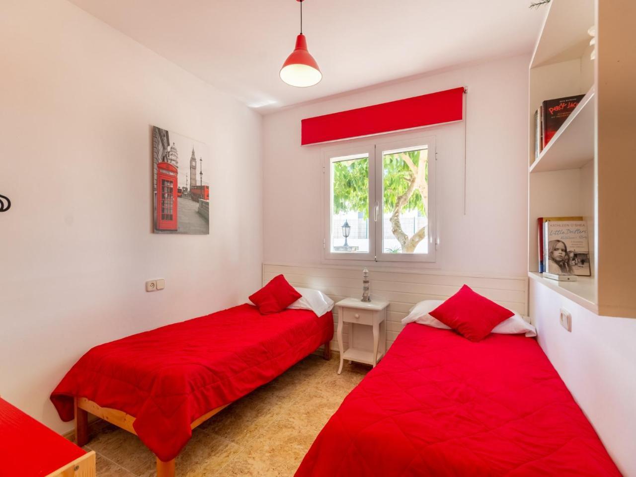 Can Content Villa with Pool & Garden - billede 4