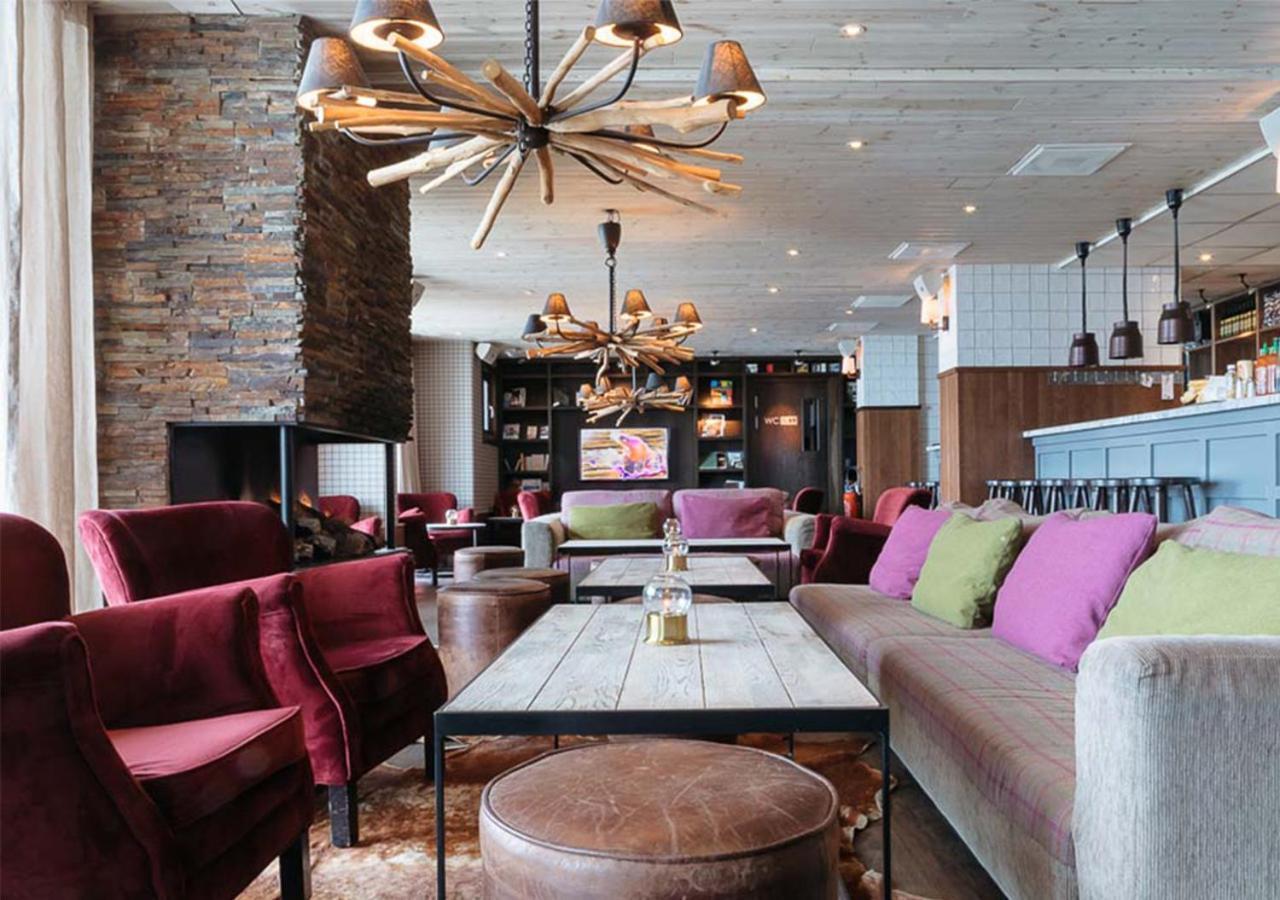 Langley Hotel Tango - billede 4
