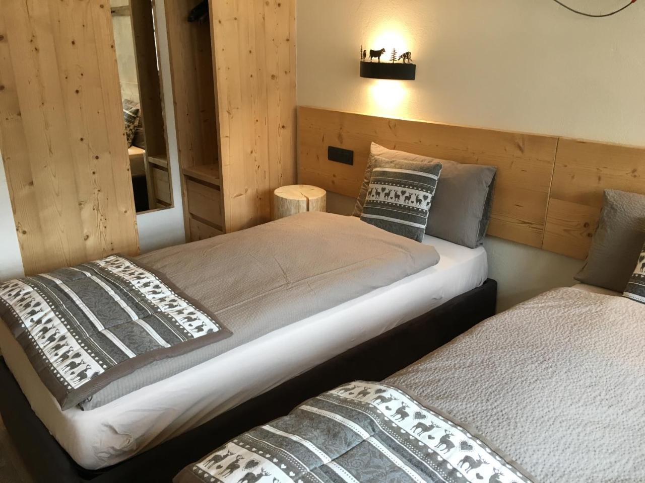 Ski Holidays Apartments - billede 1