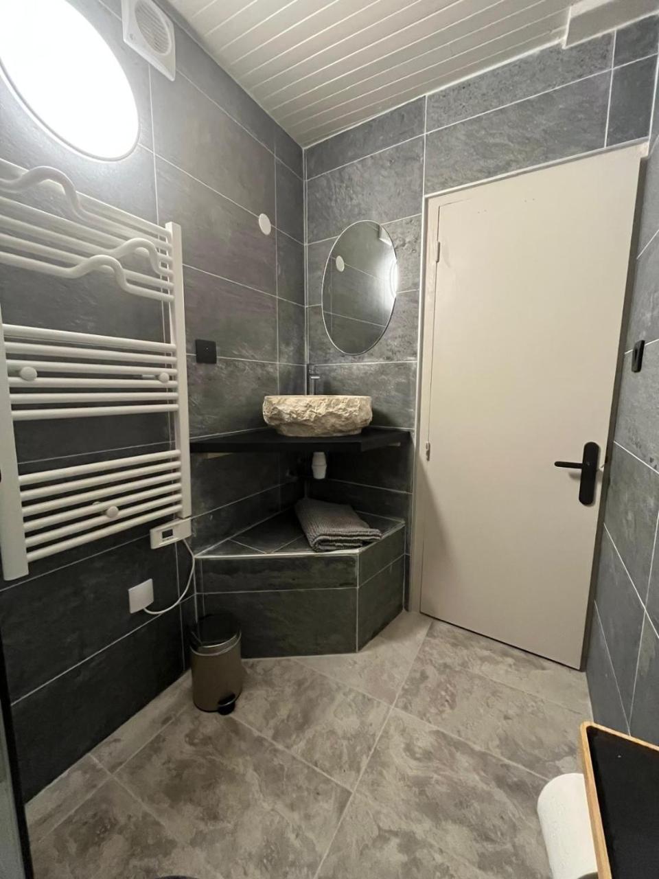 Chalet Les Hirondelles 8 Personnes, Le Grand Broue a Huez - billede 4