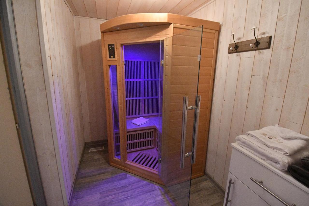 Le Skidoux (Adults Only) – billede 5