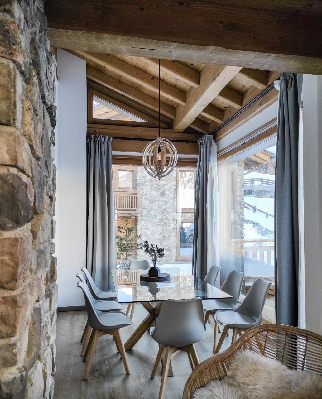 Nix & Nivis Chalet - billede 1