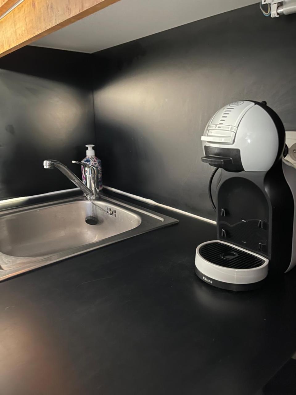 Studio Centre Station Avec Balcon – billede 5