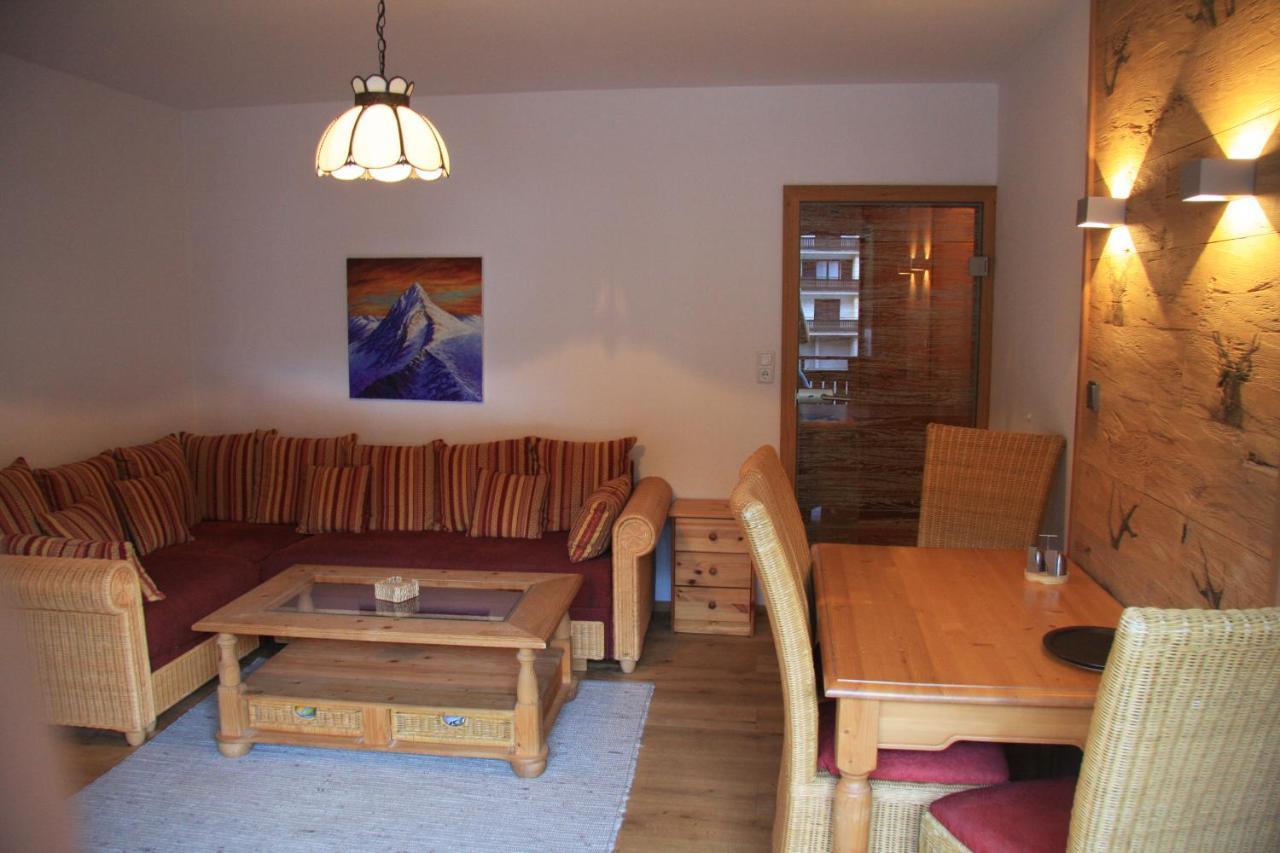Alpenappartements Domicil by Hermann Weiss – billede 2