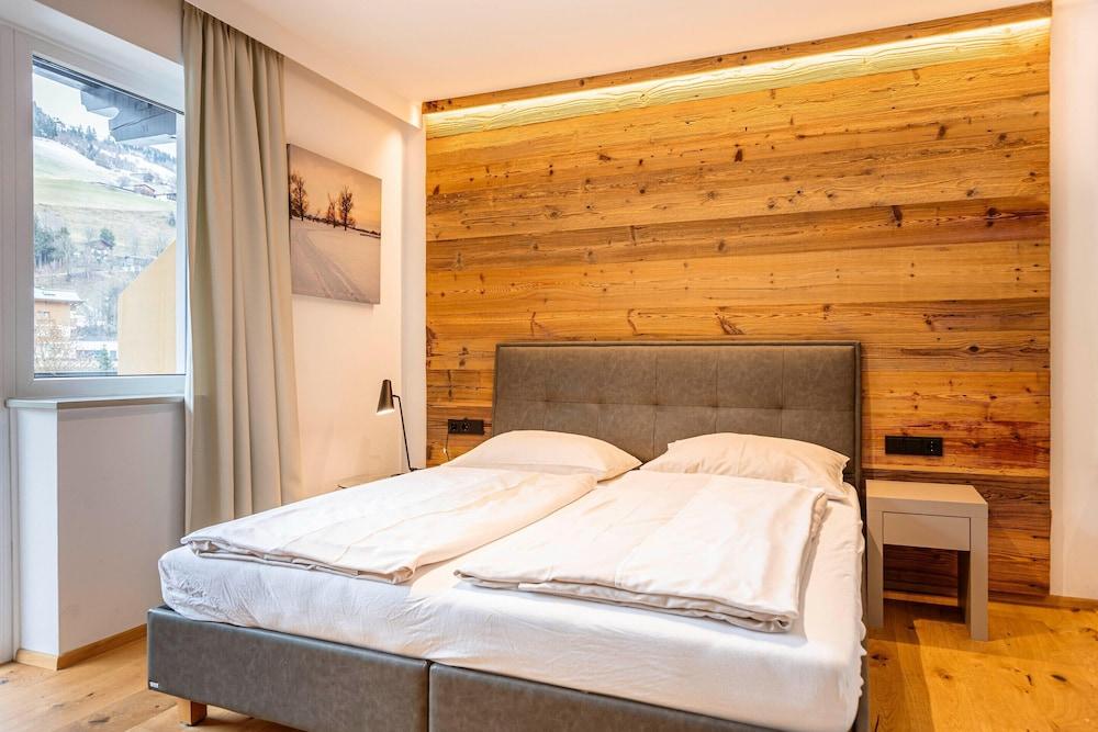 Modern Suite Directly on the Ski Slope – billede 5