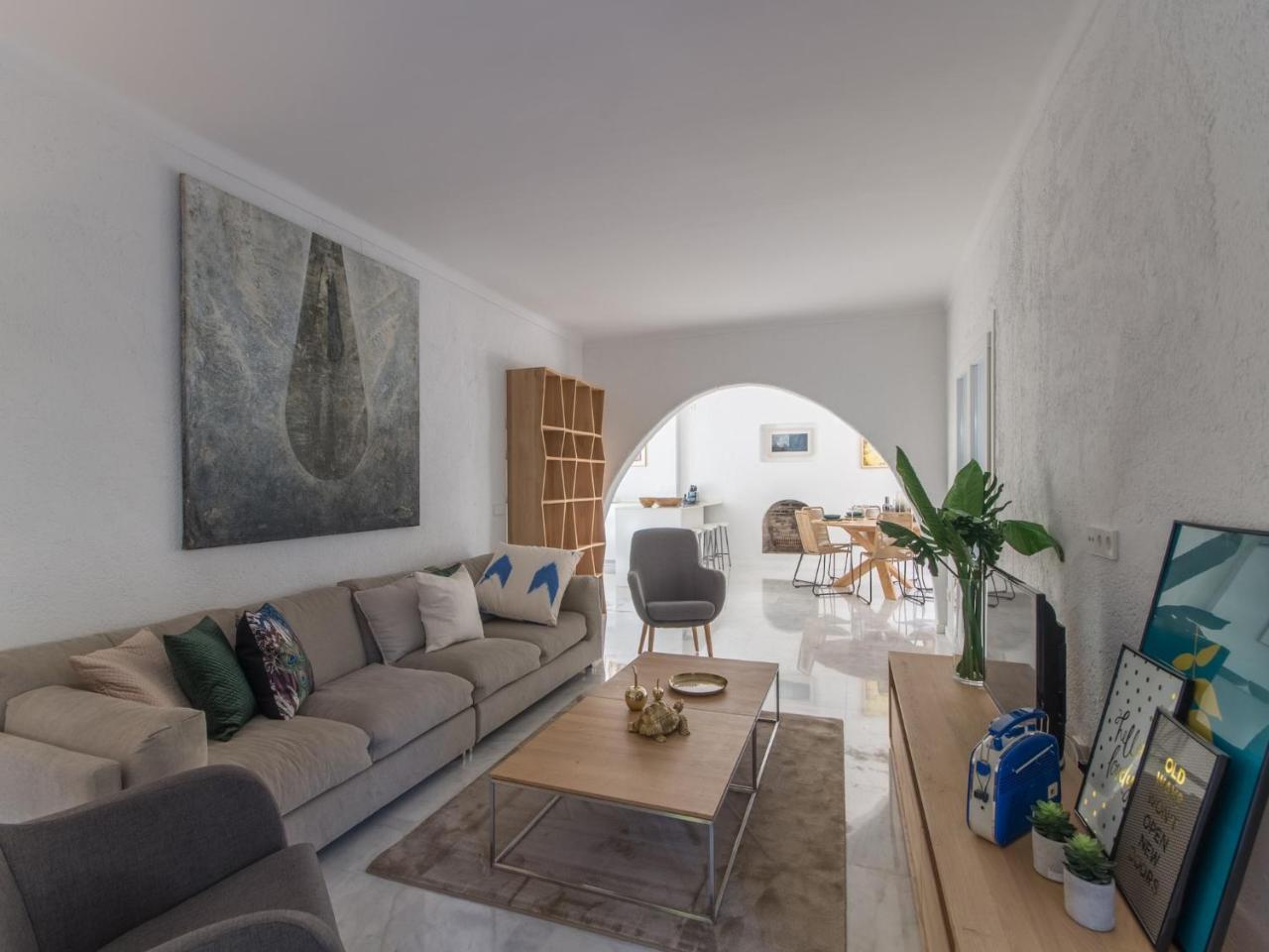 Elegant Beachside Can Catlar Villa - billede 2