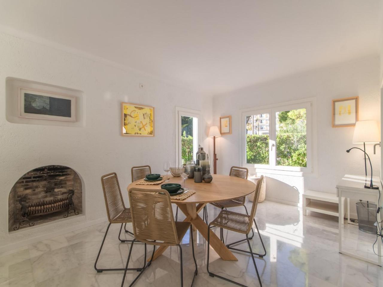 Elegant Beachside Can Catlar Villa - billede 3