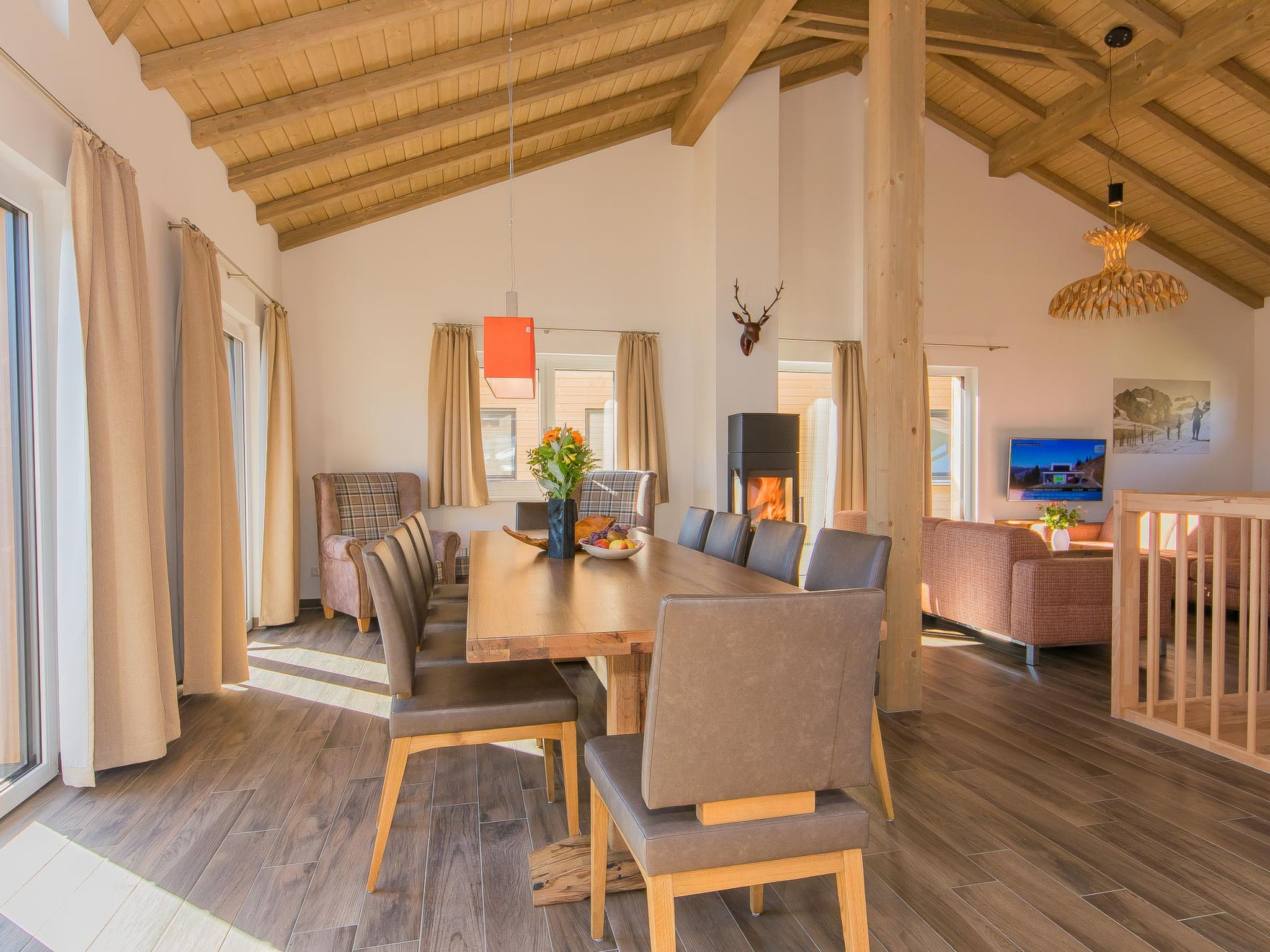 1_1 Chalet Almrose - billede 1