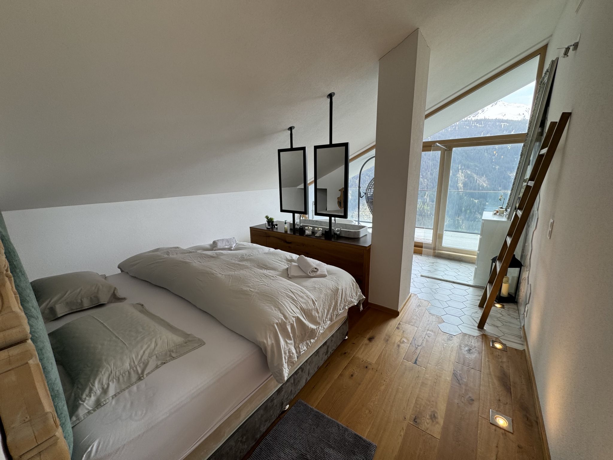 Skyline Retreat – billede 5