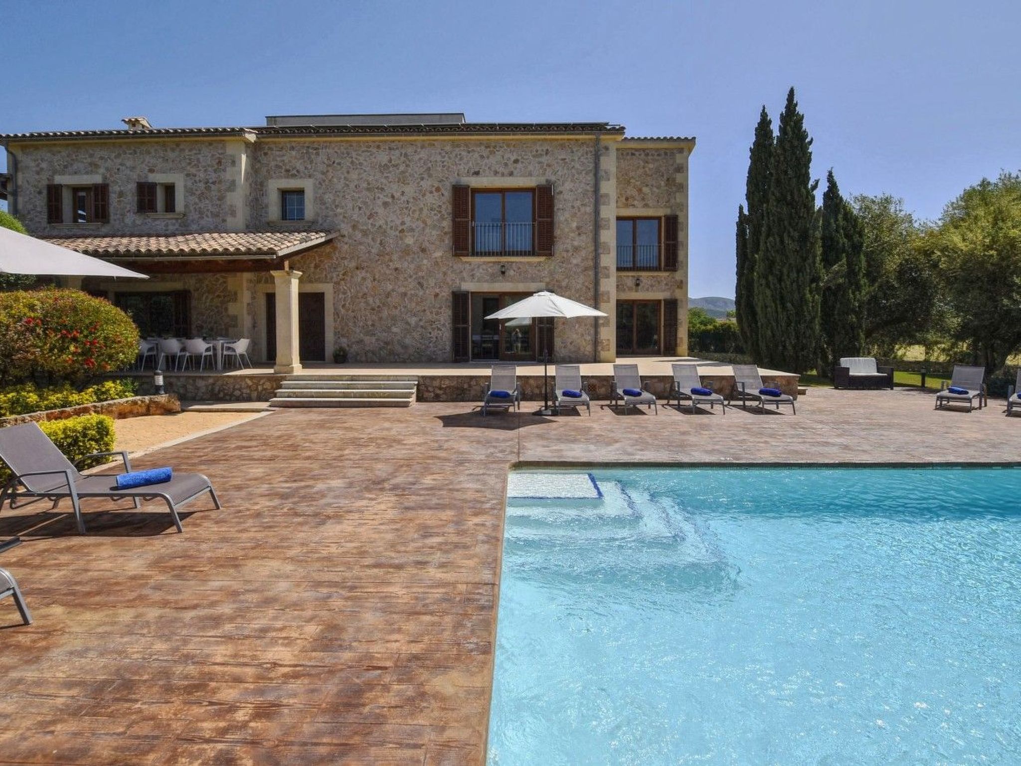 Villa mit Garten, Grill und Terrasse - billede 2