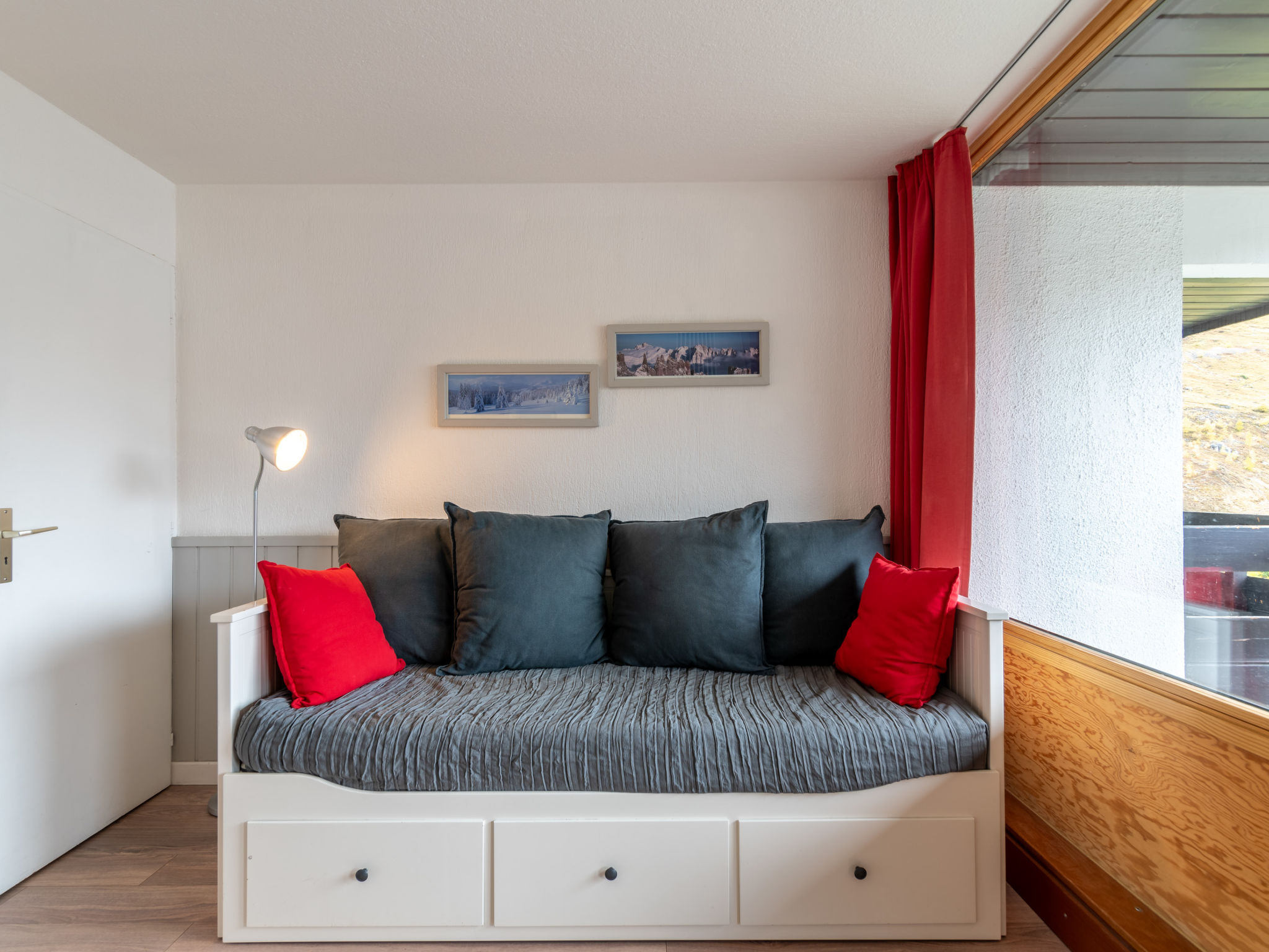Home Club (Lavachet) - billede 1