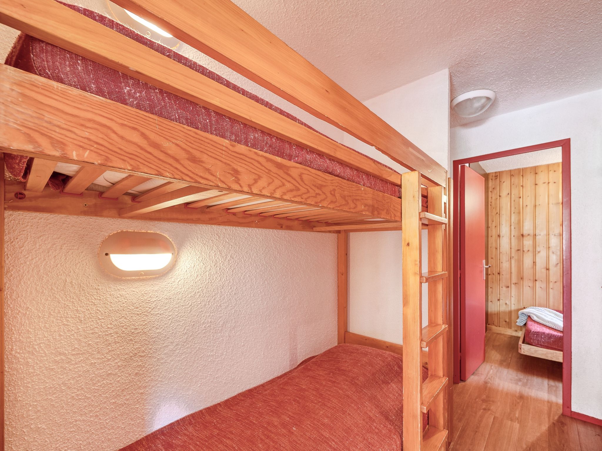 Home Club (Lavachet) - billede 4