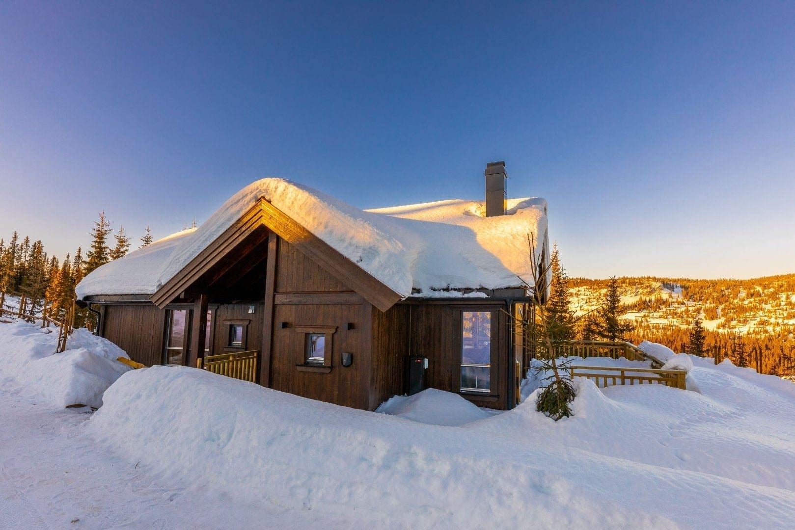 KVITFJELL VARDEN LODGE – billede 1