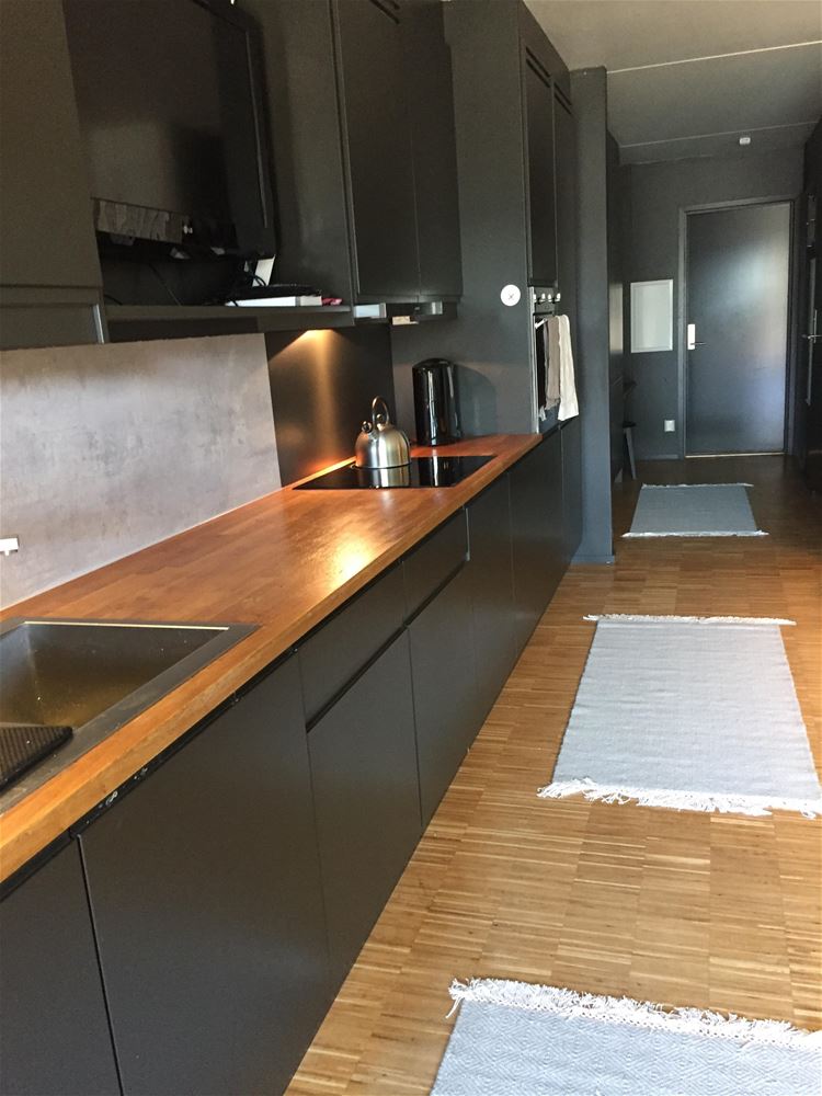 Studio H A208