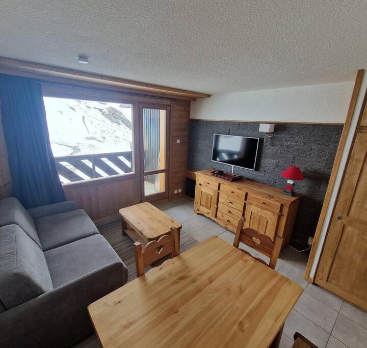 One-Bedroom Apartment (1 sofa bed) - Free WiFi – Appartement Pied Pistes a Val Thorens