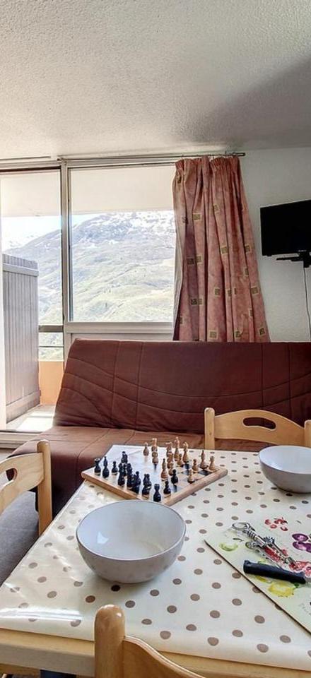 Studio – Studio Confortable Pour 4 Pers. Avec Balcon Et Tv, Prox. Pistes Aux Menuires - Fr-1-344-1043