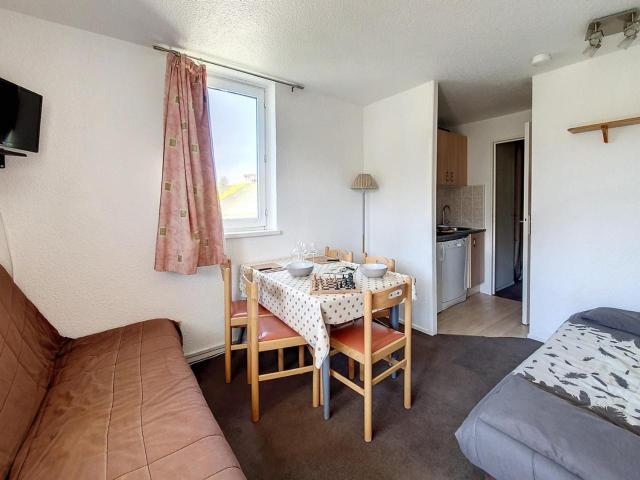 Studio Confortable Pour 4 Pers. Avec Balcon Et Tv, Prox. Pistes Aux Menuires - Fr-1-344-1043 – bild 2