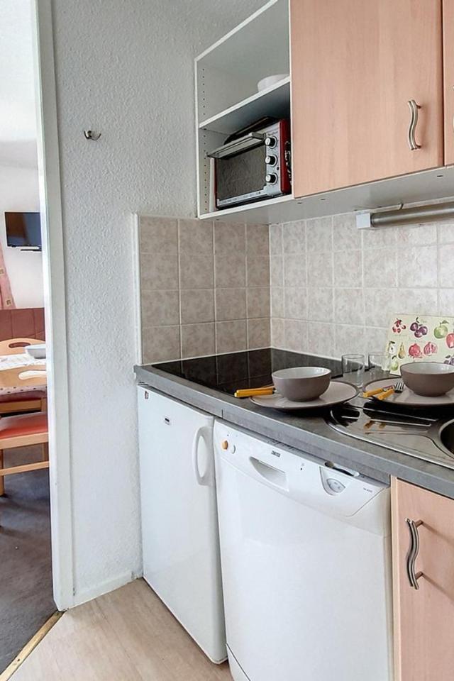 Studio Confortable Pour 4 Pers. Avec Balcon Et Tv, Prox. Pistes Aux Menuires - Fr-1-344-1043 – bild 6