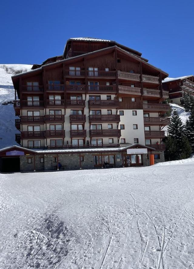 Vm 813 T2 Skis Aux Pieds Les Menuires – bild 3