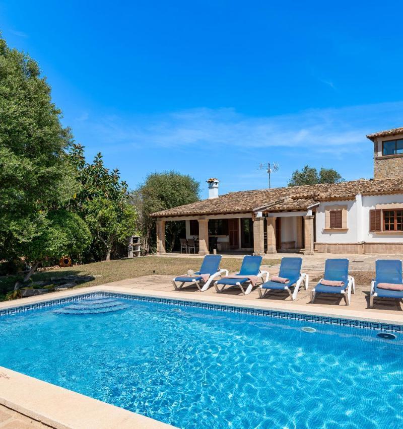 Ca Na Lloreta by Sealand Villas