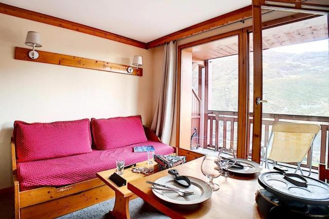 Residence Valmonts a - Appartement Standard · Depart Ski Aux Pieds · Balcon Mae-2414 – bild 2