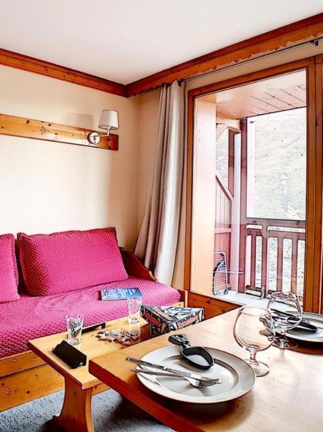 Residence Valmonts a - Appartement Standard · Depart Ski Aux Pieds · Balcon Mae-2414 – bild 2