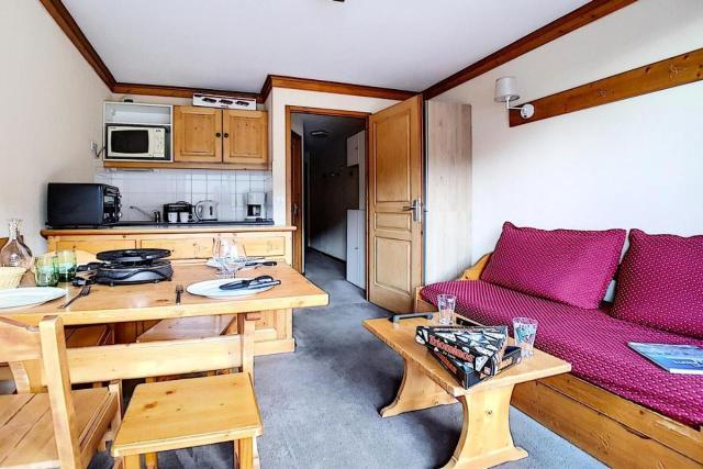 Residence Valmonts a - Appartement Standard · Depart Ski Aux Pieds · Balcon Mae-2414 – bild 6