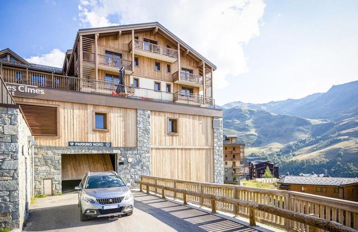 Hotellbilder – Apartment in Les Menuires with SPA & Ski Access (1/10)