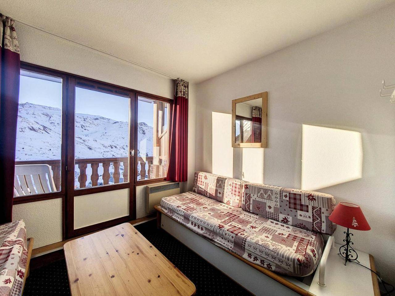 Residence Necou - Studio Fonctionnel · Proche Des Pistes · Balcon Mae-3194, Les Menuires