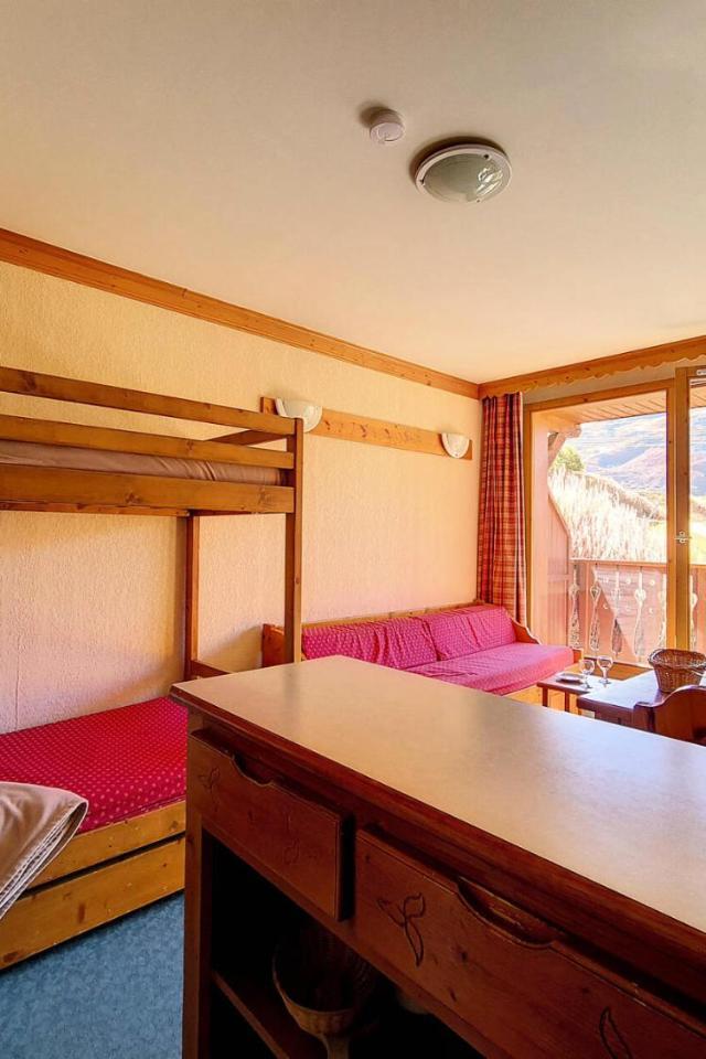Residence Valmonts a - Appartement Standard · Depart Ski Aux Pieds · Balcon Mae-2624 – bild 9