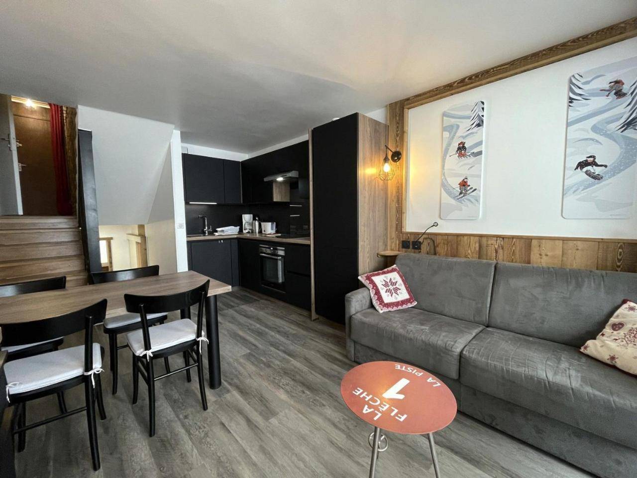 Duplex 4 Pers, Balcon Sud, Les Menuires, Parking - Fr-1-452-357, Les Menuires