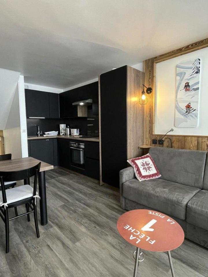 Apartment (4 Adults) (1 double bed, Bedroom#1: 2 single beds) – Duplex 4 Pers, Balcon Sud, Les Menuires, Parking - Fr-1-452-357