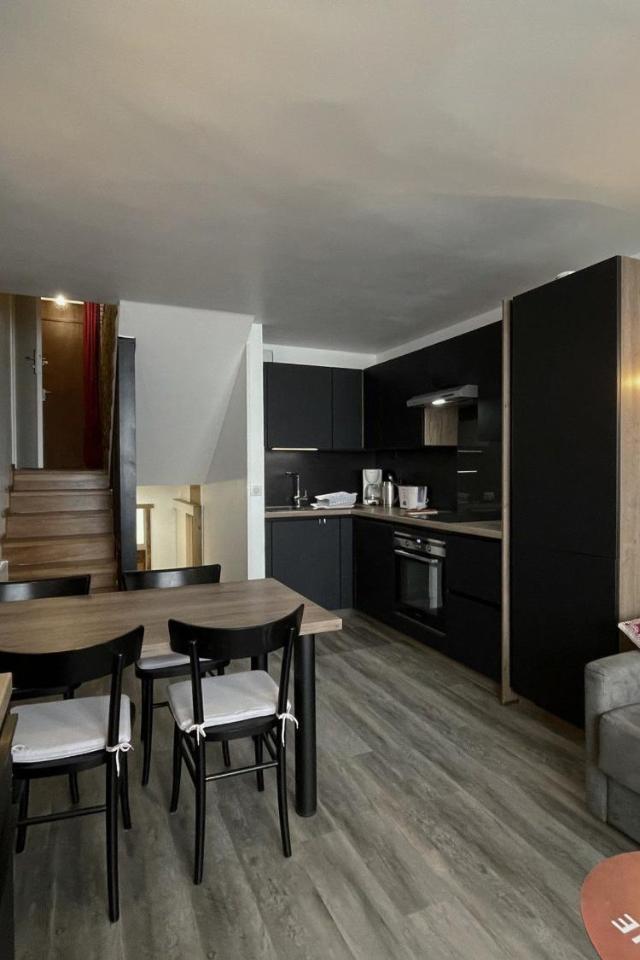 Duplex 4 Pers, Balcon Sud, Les Menuires, Parking - Fr-1-452-357 – billede 3