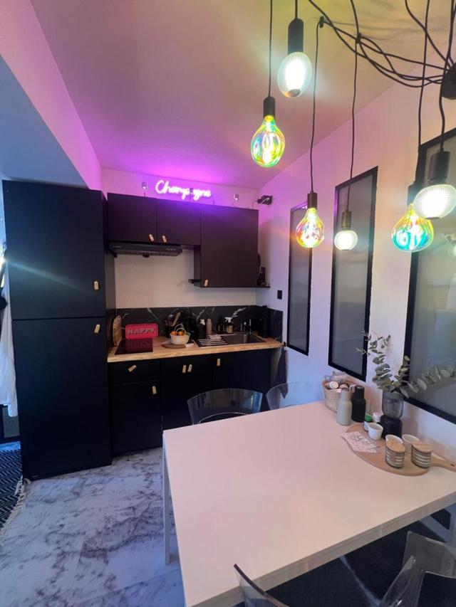 Ideal Cosy Lumineux Central Calme Fonctionnel & Beau – billede 8