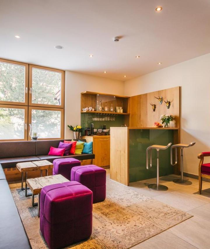 Comfort Double Room or Twin Room (1 sofa bed and 1 large bed or 2 single beds and 1 sofa bed) - Free WiFi – Hotel-Garni Dr. Otto Murr